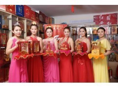 陜西西鳳酒營(yíng)銷(xiāo) 傳統(tǒng)佳釀借勢(shì)日用百貨渠道，開(kāi)拓招商加盟新版圖